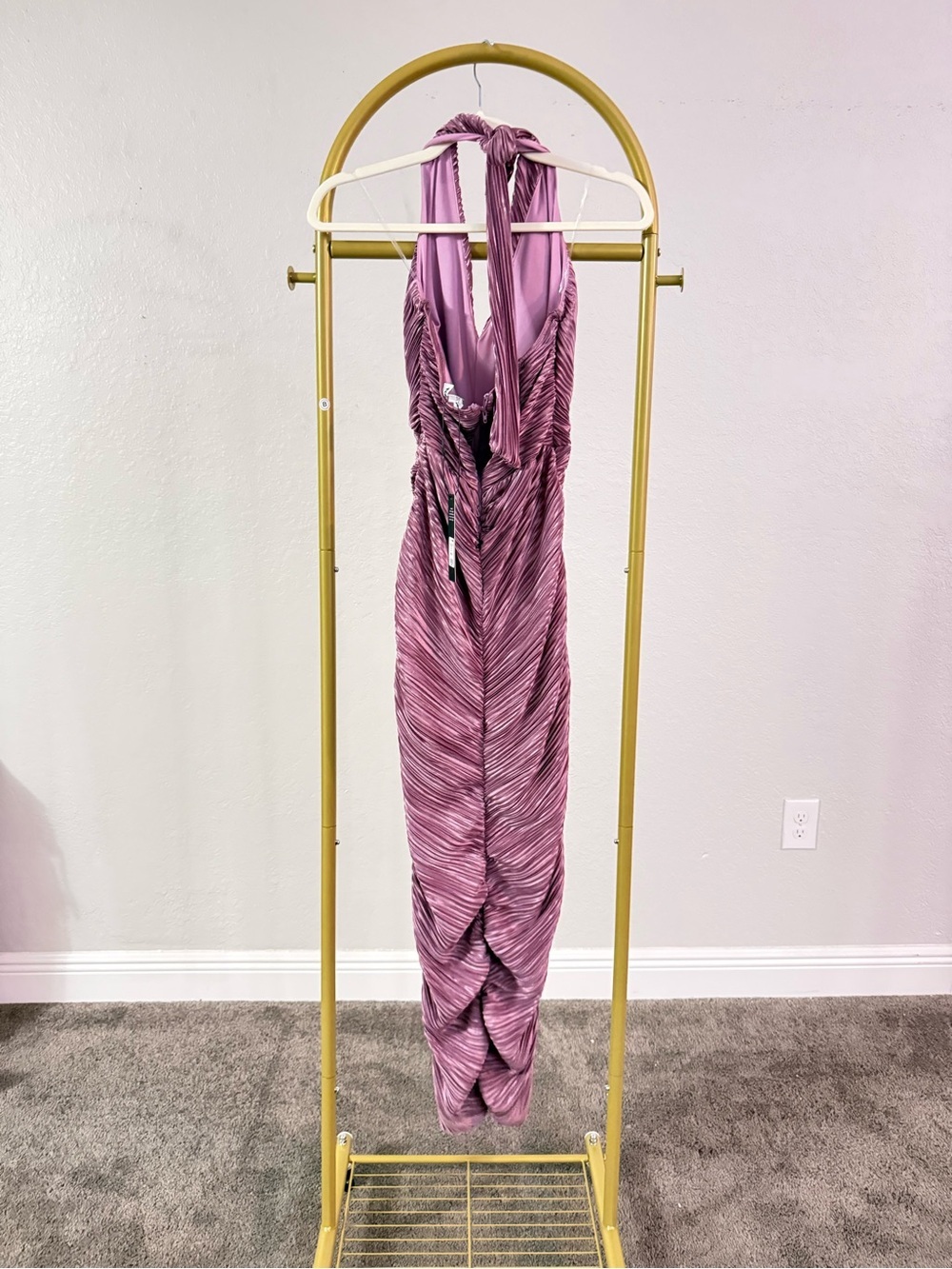 NWT ๐ Fashion Nova My Moment Pleated Maxi Dress - MEDIUM - Picture 3 of 5